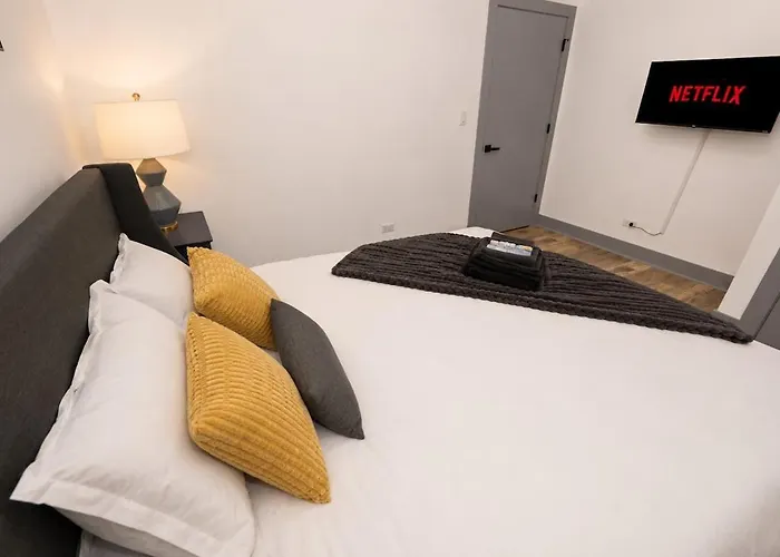 Luxury 6br Group In Mccormick - Sleeps 12 Apartment *