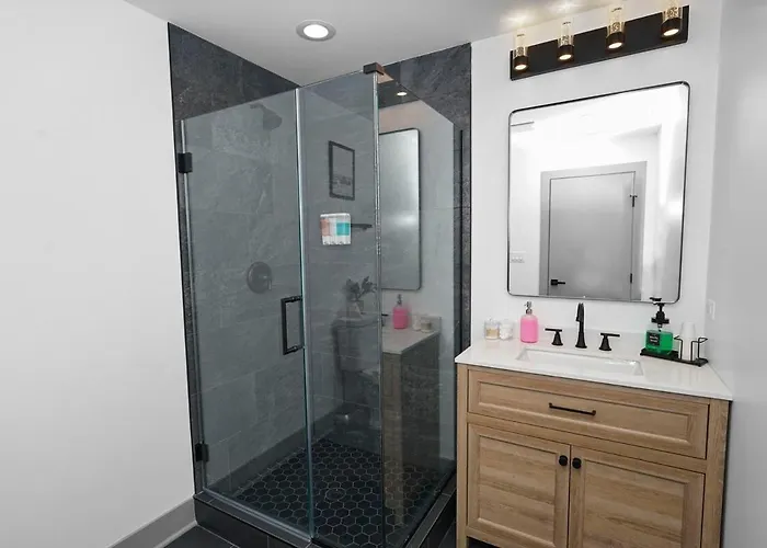 Luxury 6br Group In Mccormick - Sleeps 12 Apartment