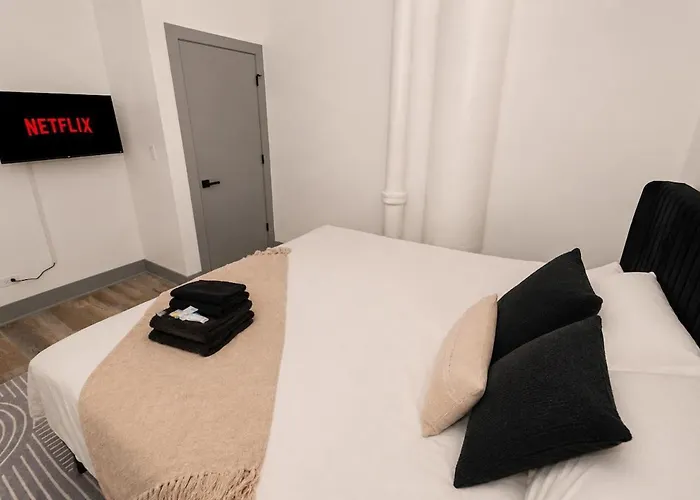 Luxury 6br Group In Mccormick - Sleeps 12 Apartment *