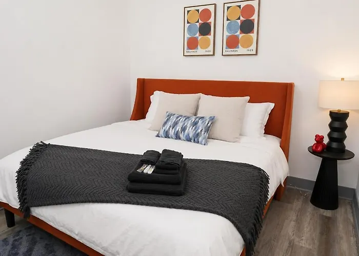Luxury 6br Group In Mccormick - Sleeps 12 Apartment *