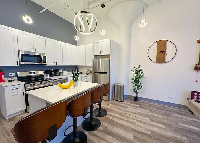 Luxury 6br Group In Mccormick - Sleeps 12 * Chicago